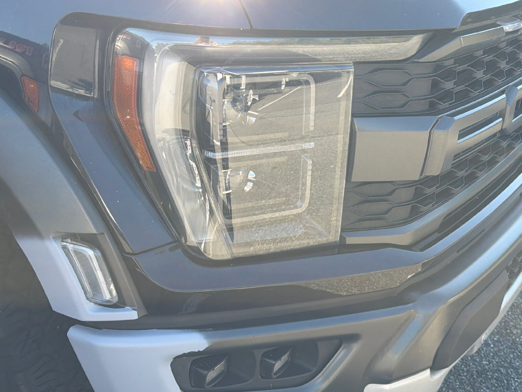Used 2022 Ford F150 Raptor w/ Equipment Group 801A High AWD/4WD image 9