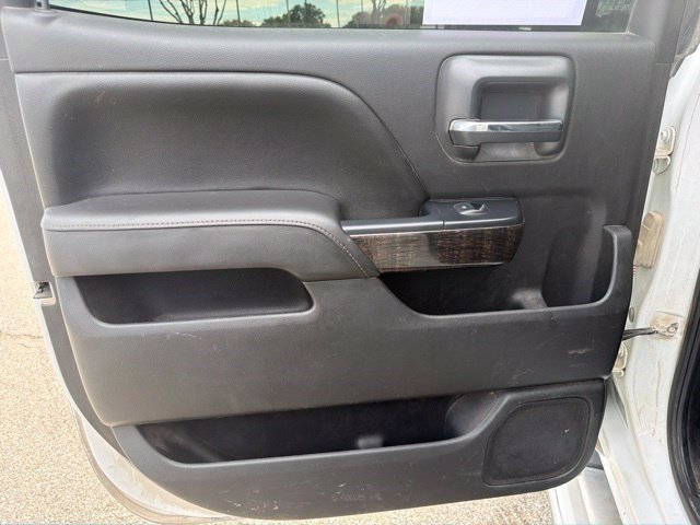 Used 2016 GMC Sierra 2500 Denali w/ Duramax Plus Package AWD/4WD image 14