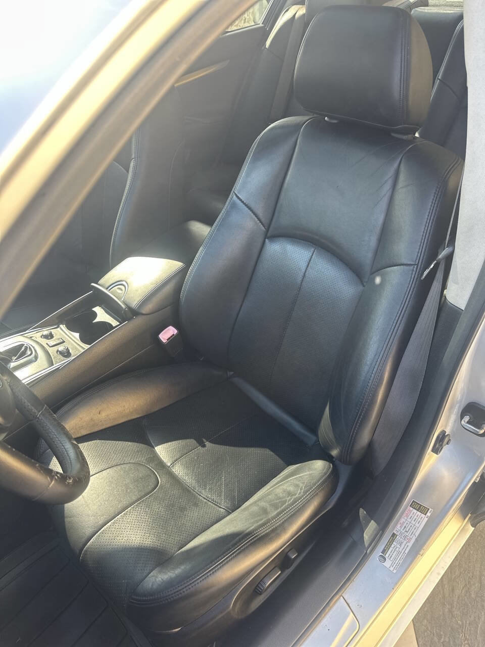 Used 2015 INFINITI Q40 AWD w/ Navigation Package image 18