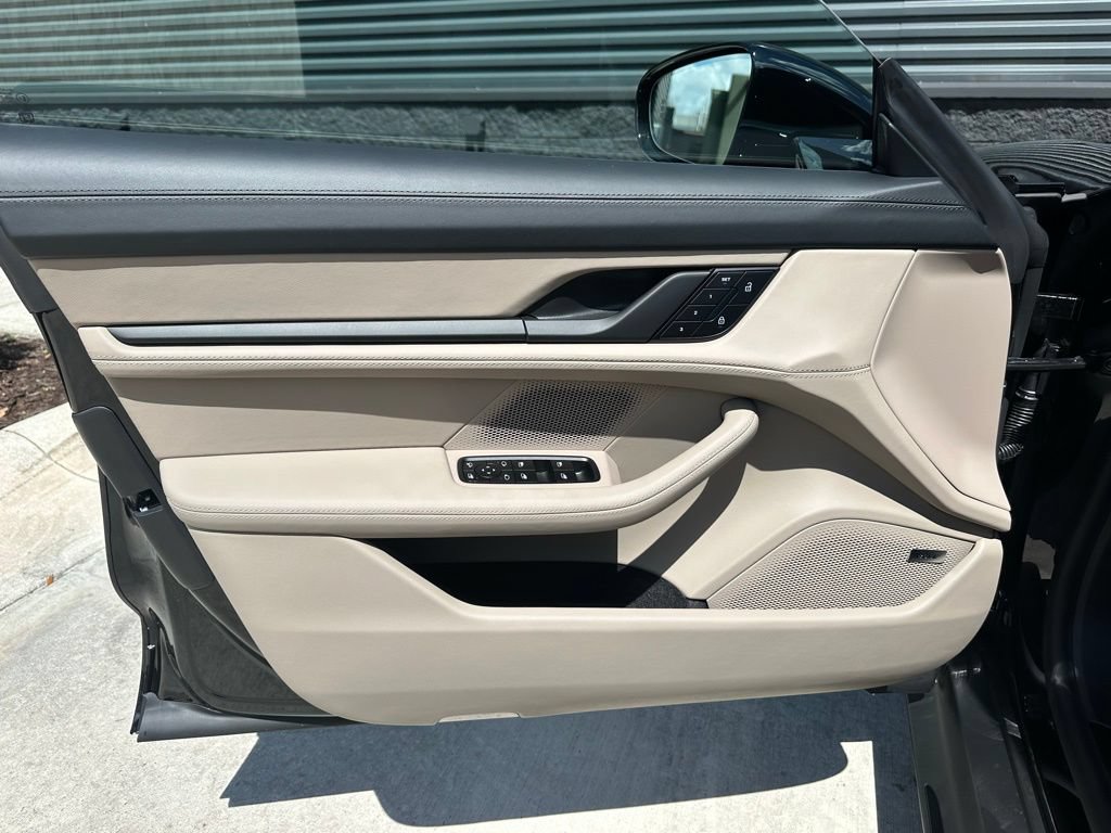 New 2026 Porsche Taycan AWD/4WD image 19