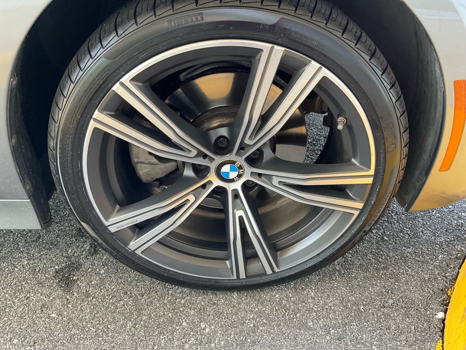 Used 2023 BMW 330i xDrive Sedan w/ Premium Package AWD/4WD image 27