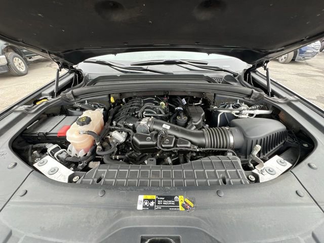 Used 2024 Jeep Grand Cherokee L Limited w/ Luxury Tech Group II image 13