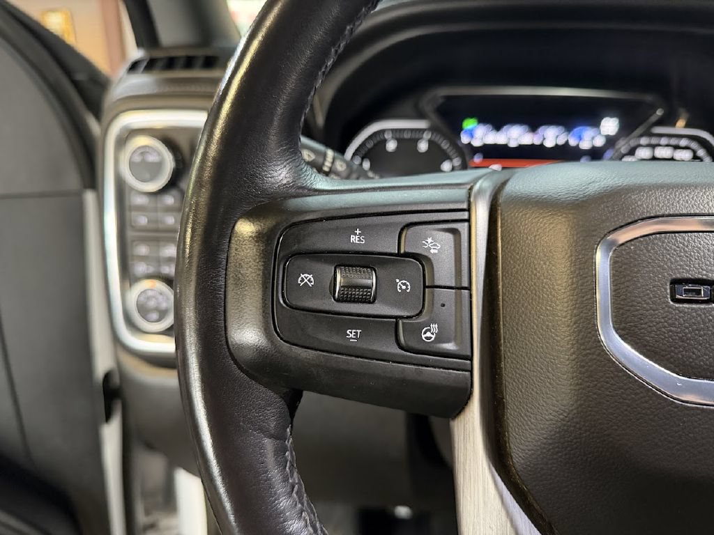 Used 2021 GMC Sierra 3500 Denali w/ Denali Ultimate Package AWD/4WD image 22