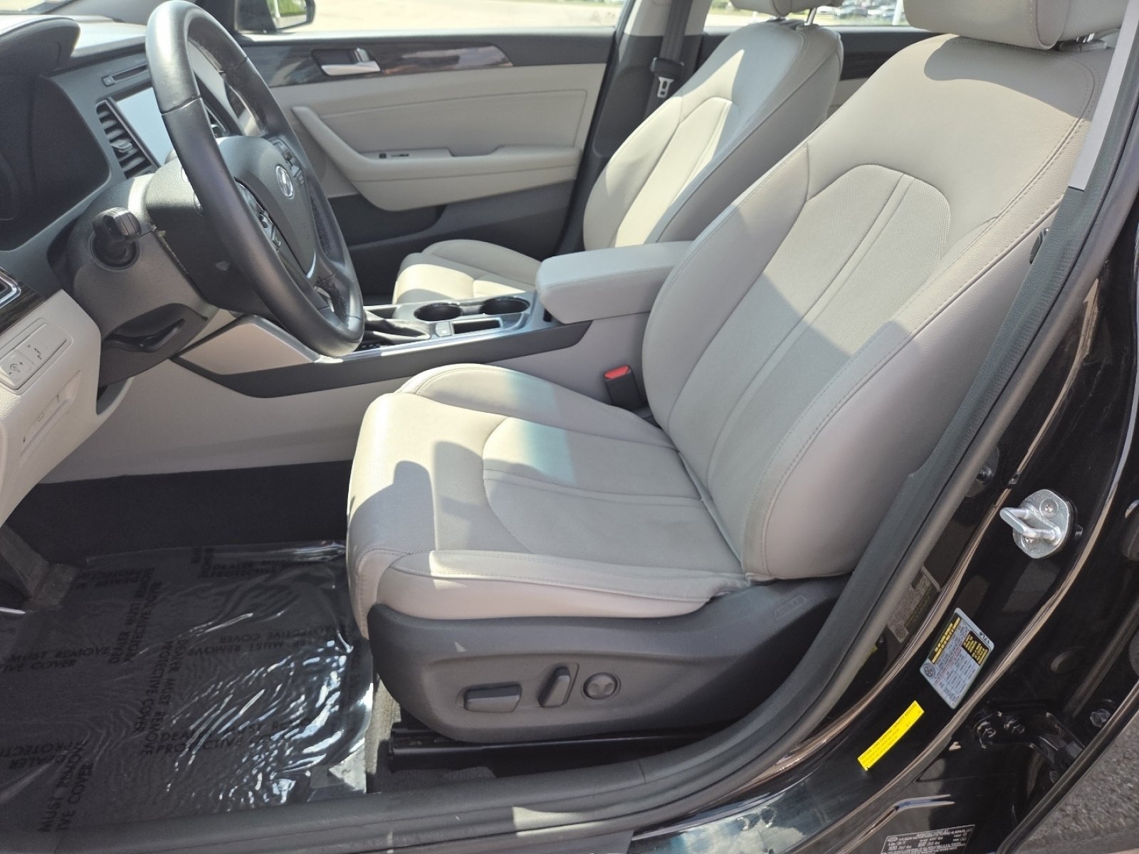 Used 2017 Hyundai Sonata Limited FWD image 23