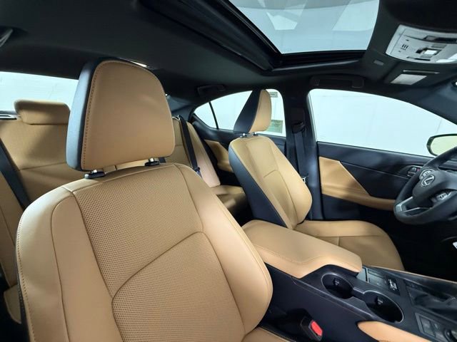 New 2026 Lexus IS 350 F Sport RWD image 31