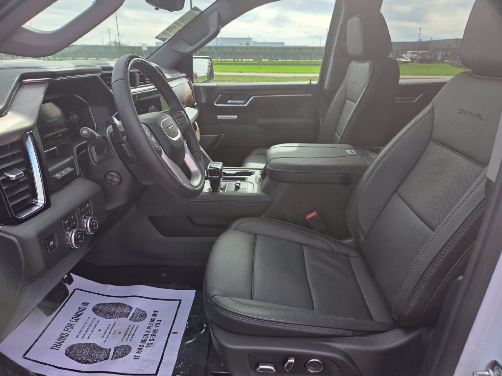 New 2026 GMC Sierra 1500 Denali AWD/4WD image 8