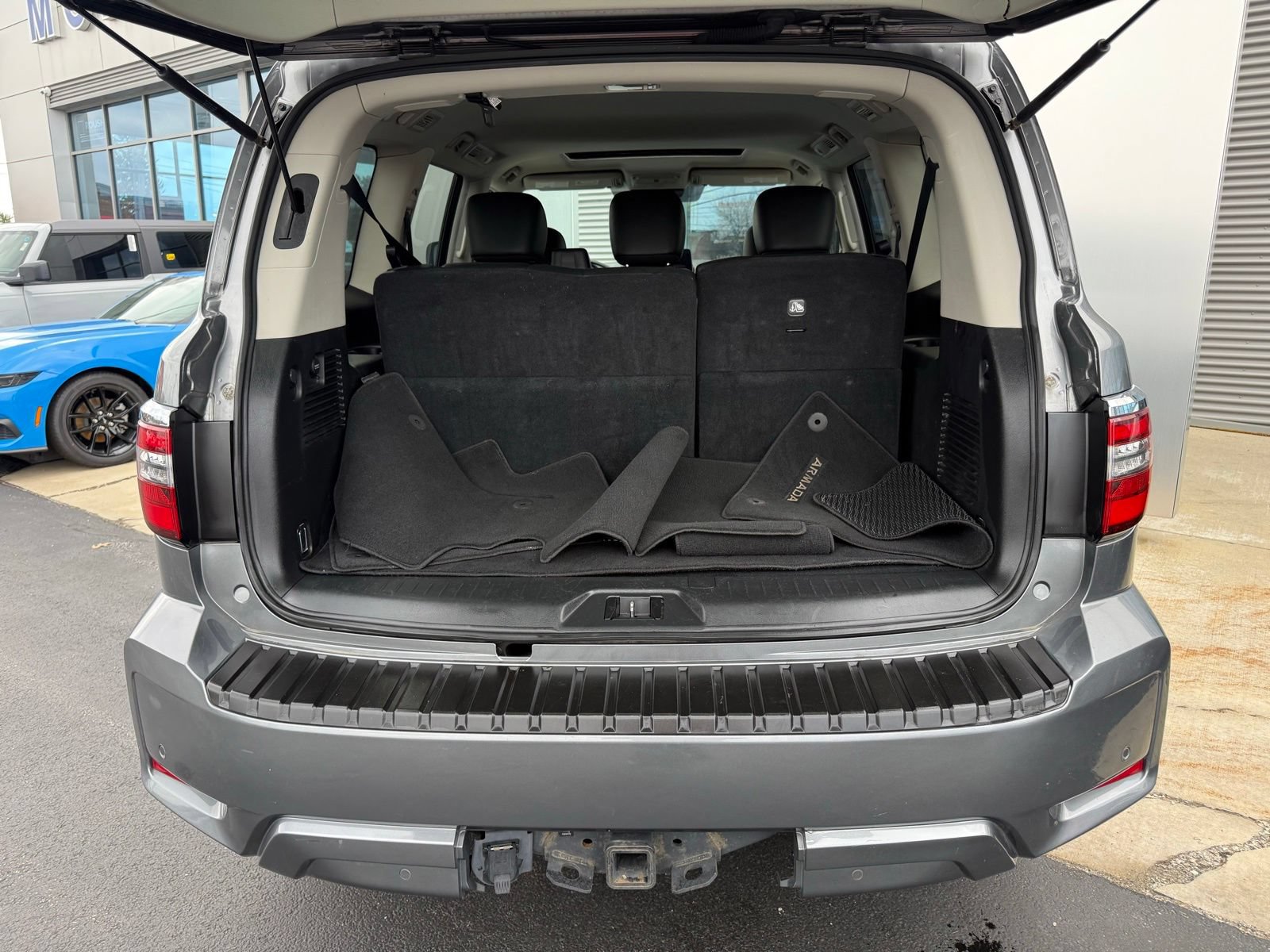 Used 2024 Nissan Armada SL AWD/4WD image 44