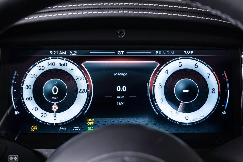 Used 2024 Aston Martin DB12 Convertible RWD image 28