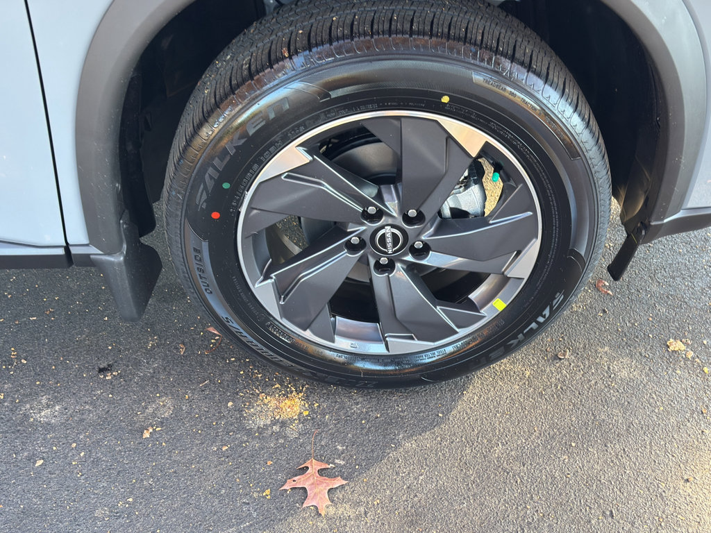 New 2026 Nissan Rogue SV image 9