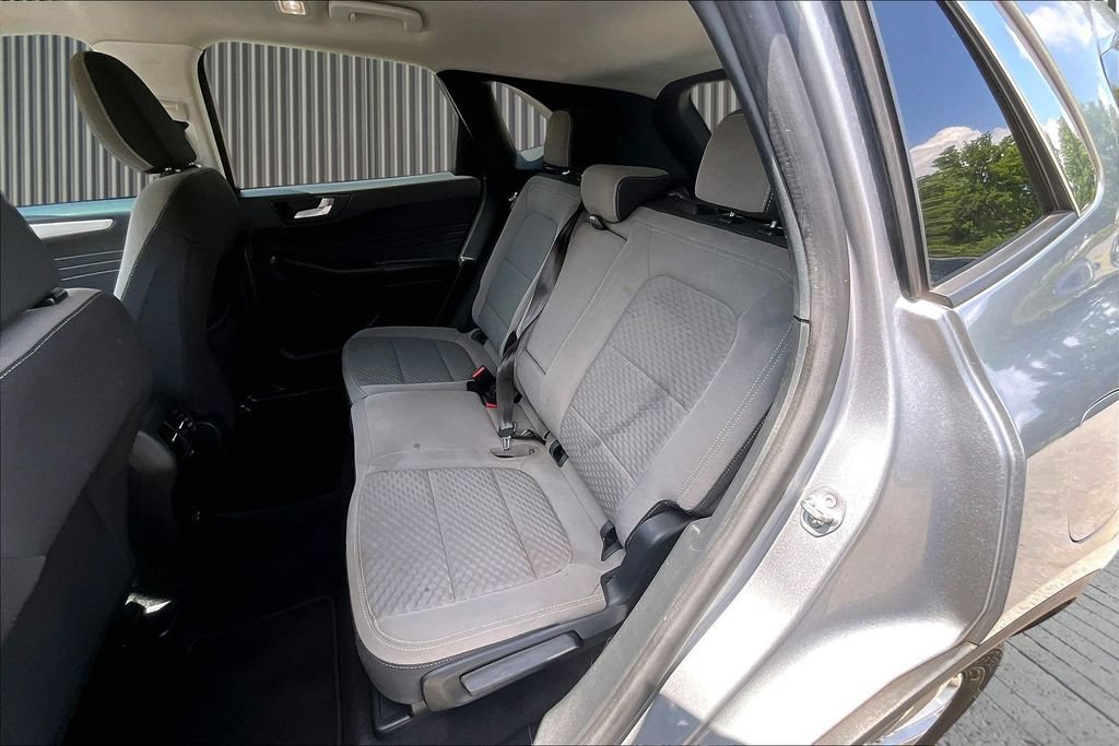Used 2021 Ford Escape SE w/ Convenience Package FWD image 27