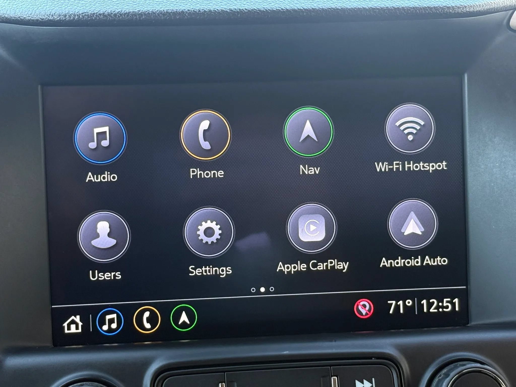 Used 2019 GMC Terrain Denali w/ Advanced Safety Package AWD/4WD image 18