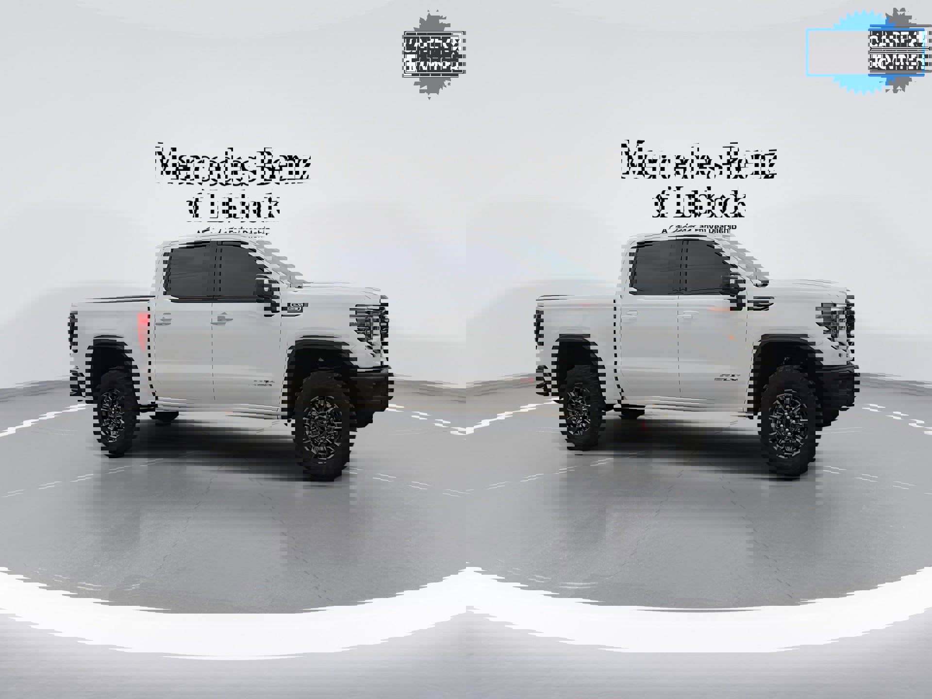 Used 2025 GMC Sierra 1500 AT4X image 9