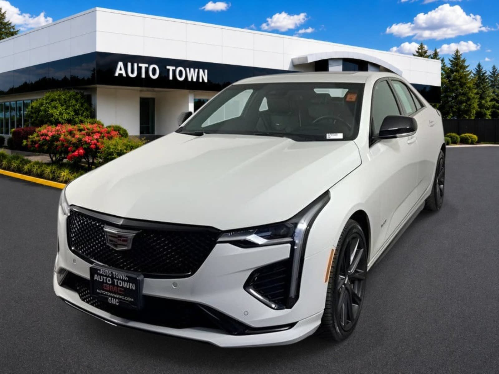 Used 2022 Cadillac CT4 V w/ Technology Package