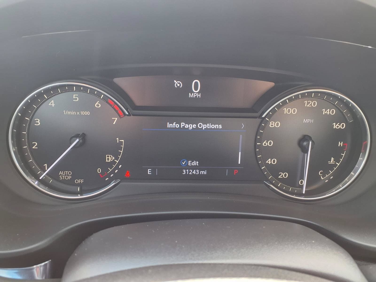 Used 2022 Cadillac XT4 Luxury FWD image 13
