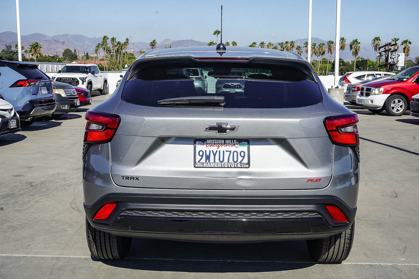 Used 2026 Chevrolet Trax RS FWD image 6