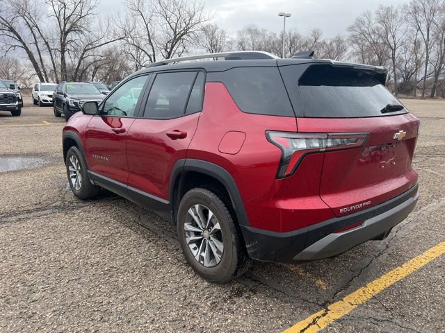 Used 2025 Chevrolet Equinox LT w/ Convenience Package II image 6