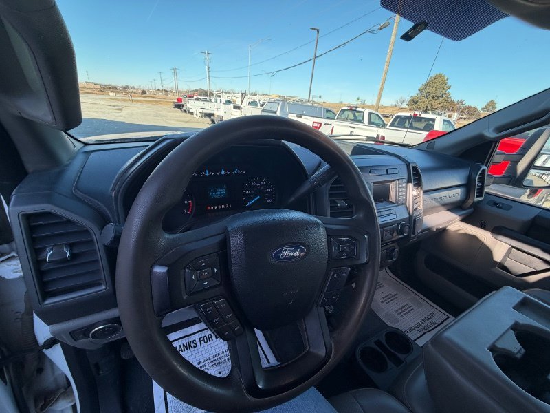Used 2017 Ford F350 XL w/ Power Equipment Group AWD/4WD image 13