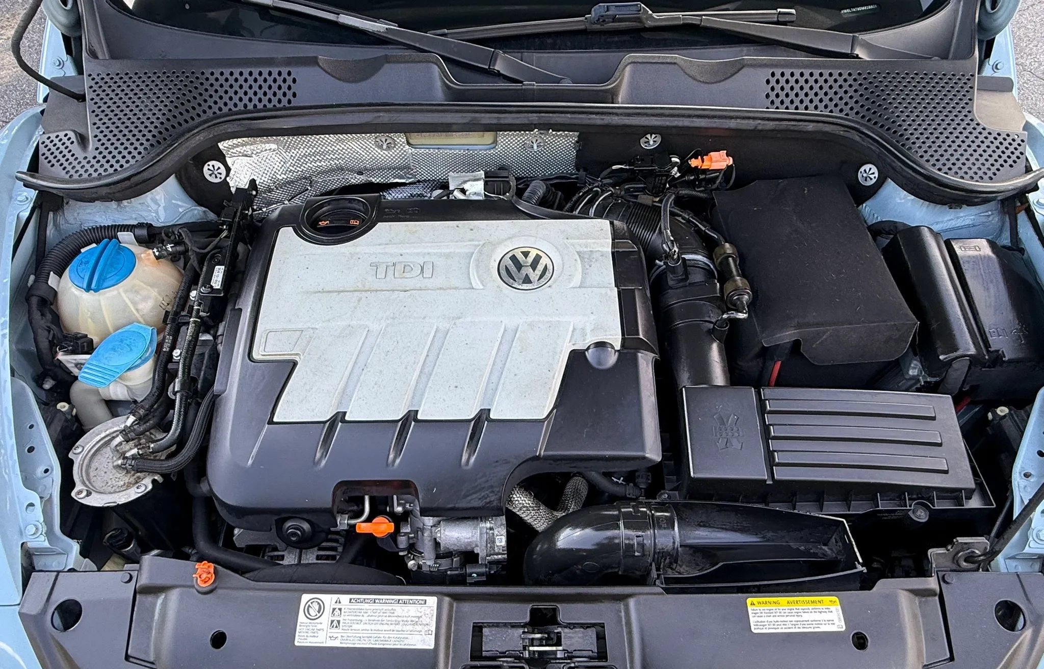 Used 2013 Volkswagen Beetle TDI FWD image 8