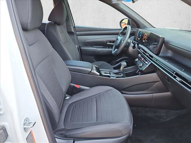 Used 2026 Hyundai Santa Cruz SE FWD image 20