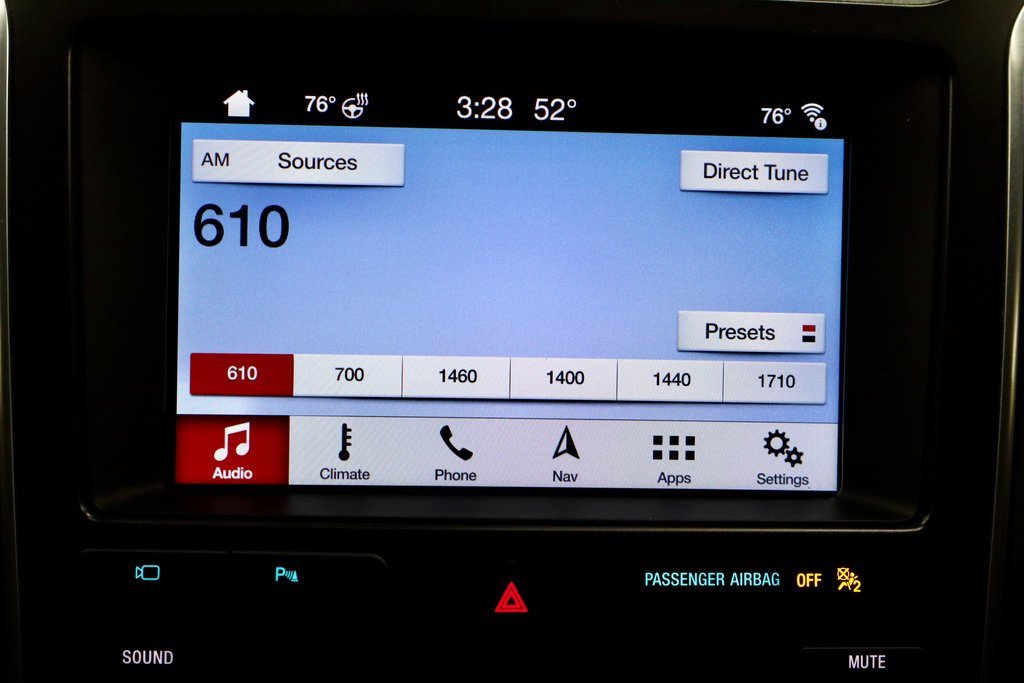 Certified 2019 Ford Explorer Limited w/ Class III Trailer Tow Package image 4