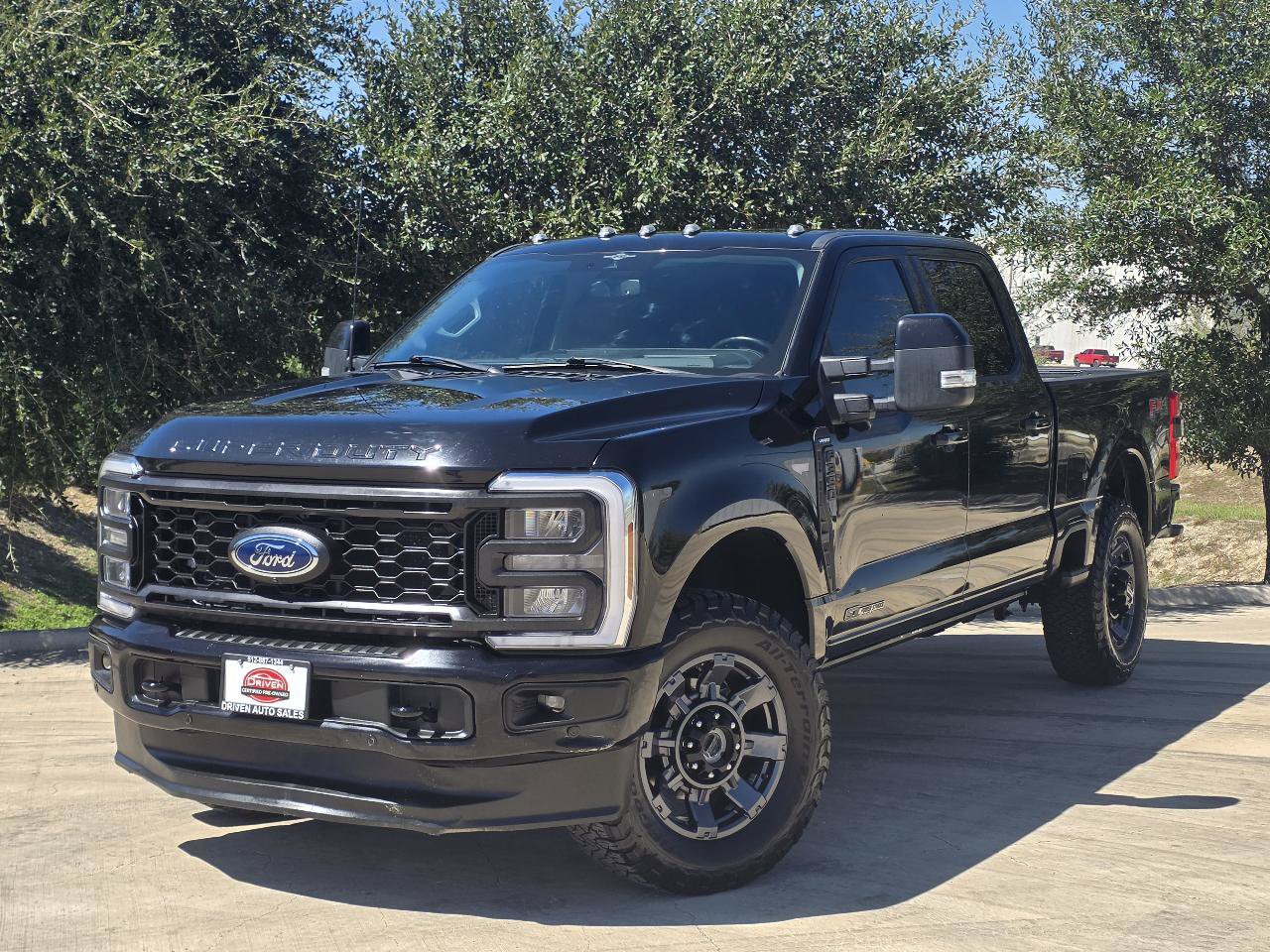 Used 2023 Ford F350 Lariat w/ Lariat Ultimate Package