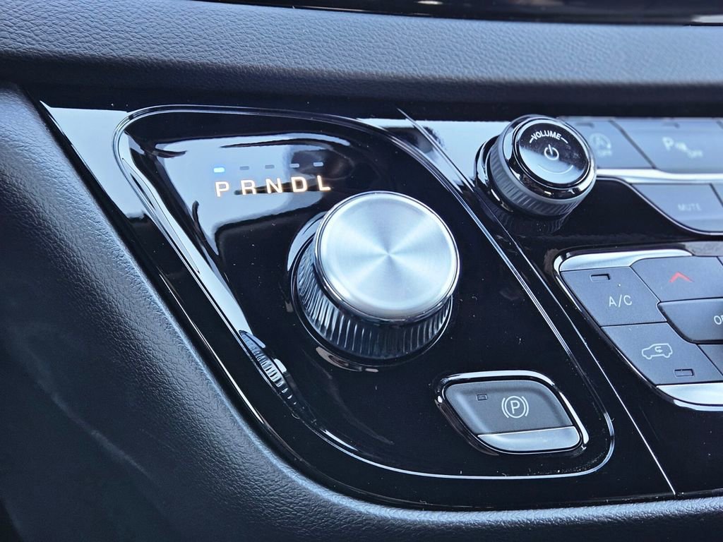 New 2026 Chrysler Voyager LX image 21