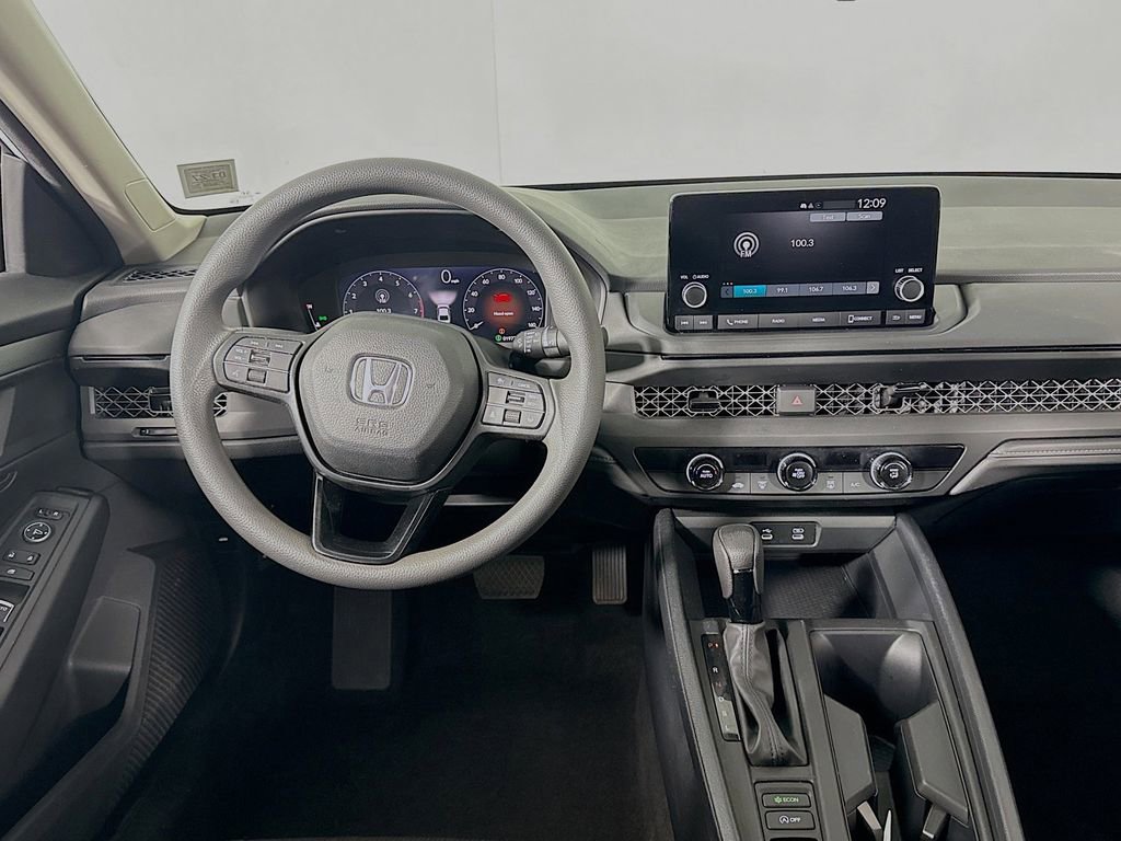 Certified 2023 Honda Accord LX image 10