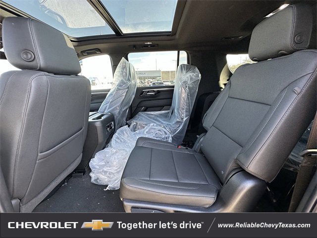 New 2026 Chevrolet Suburban Z71 image 27