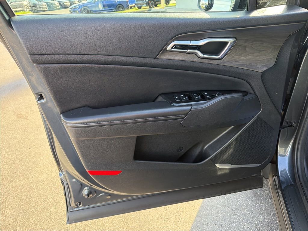 Certified 2023 Kia Sportage X-Line image 26