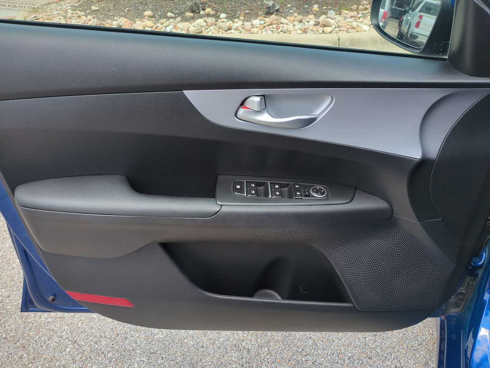 Used 2024 Kia Forte LXS FWD image 19