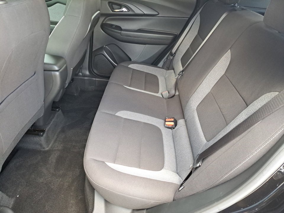 Certified 2024 Chevrolet TrailBlazer LT w/ LT Cold Weather Package FWD image 12