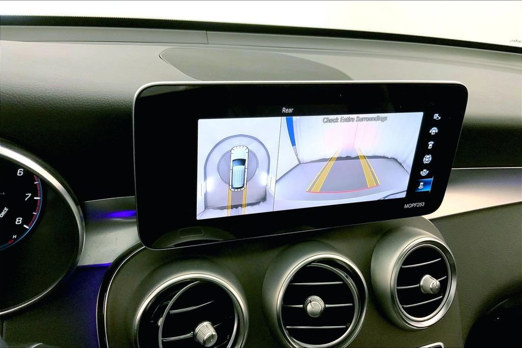 Used 2021 Mercedes-Benz GLC 300 4MATIC image 17