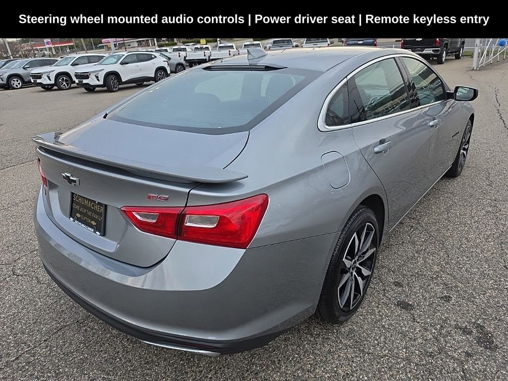 Used 2023 Chevrolet Malibu RS image 3