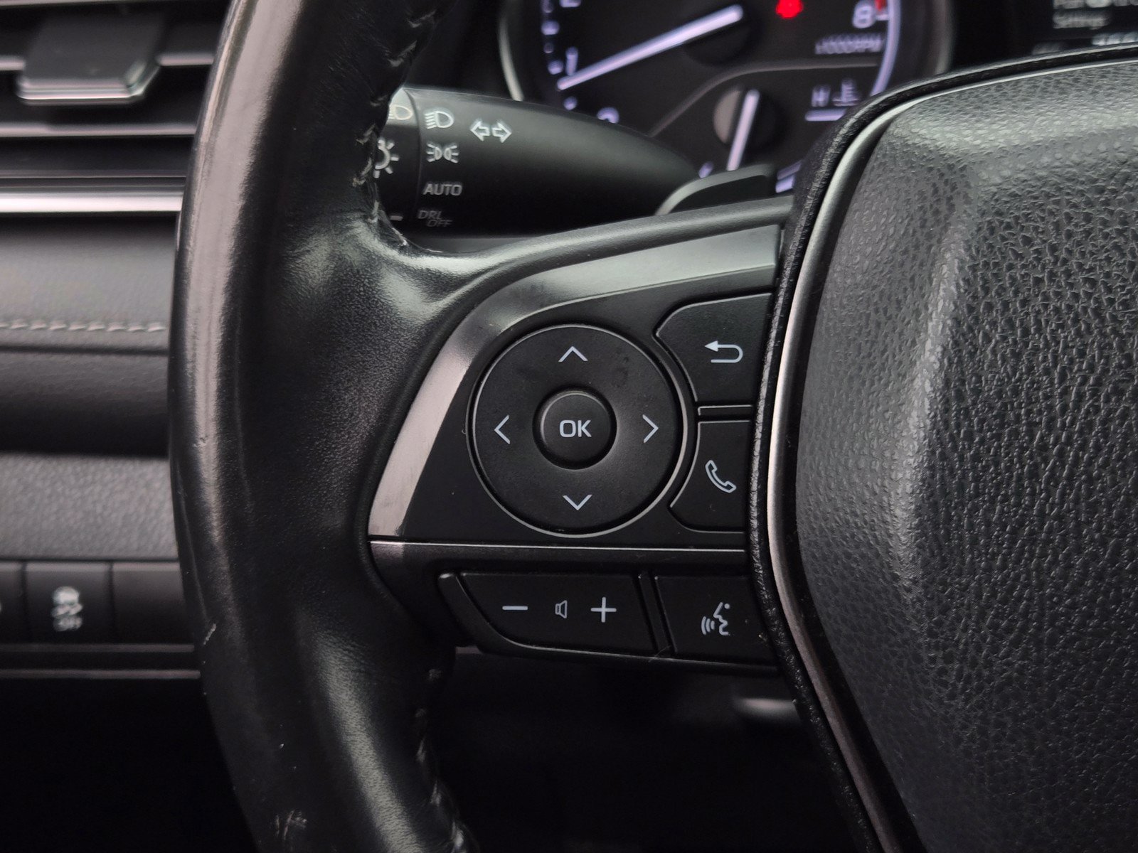 Certified 2023 Toyota Camry SE FWD image 18