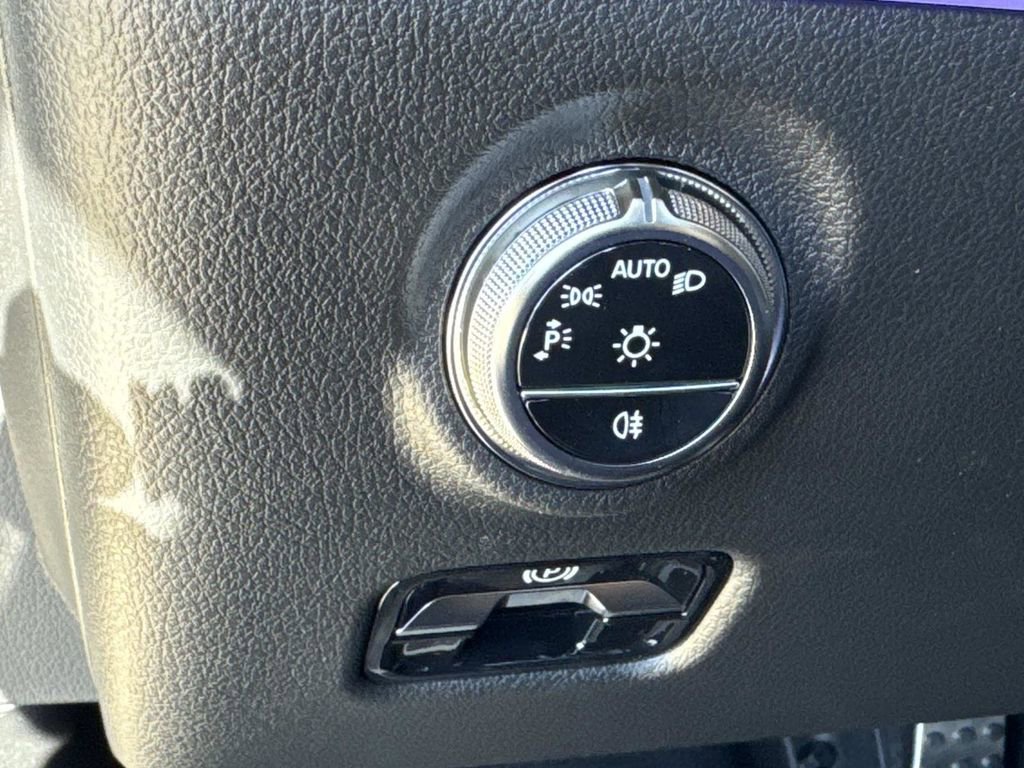 New 2026 Mercedes-Benz CLE 53 AMG 4MATIC Cabriolet image 29