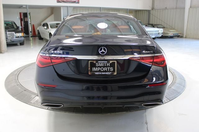 Used 2022 Mercedes-Benz S 580 4MATIC Sedan image 5