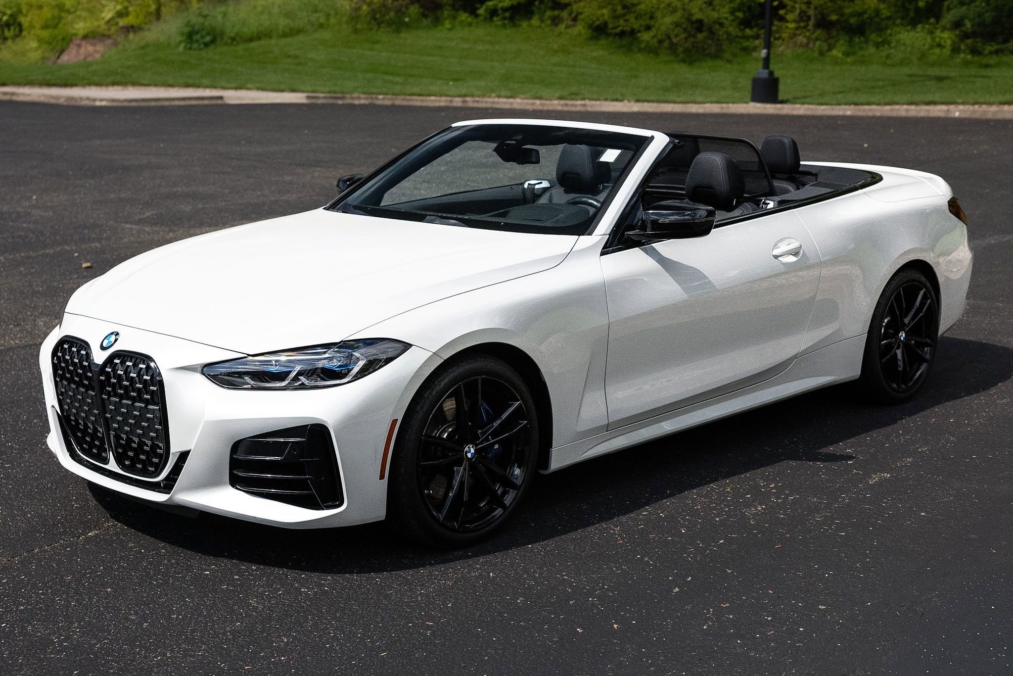 Used 2022 BMW 440i xDrive Convertible w/ Premium Package AWD/4WD image 2