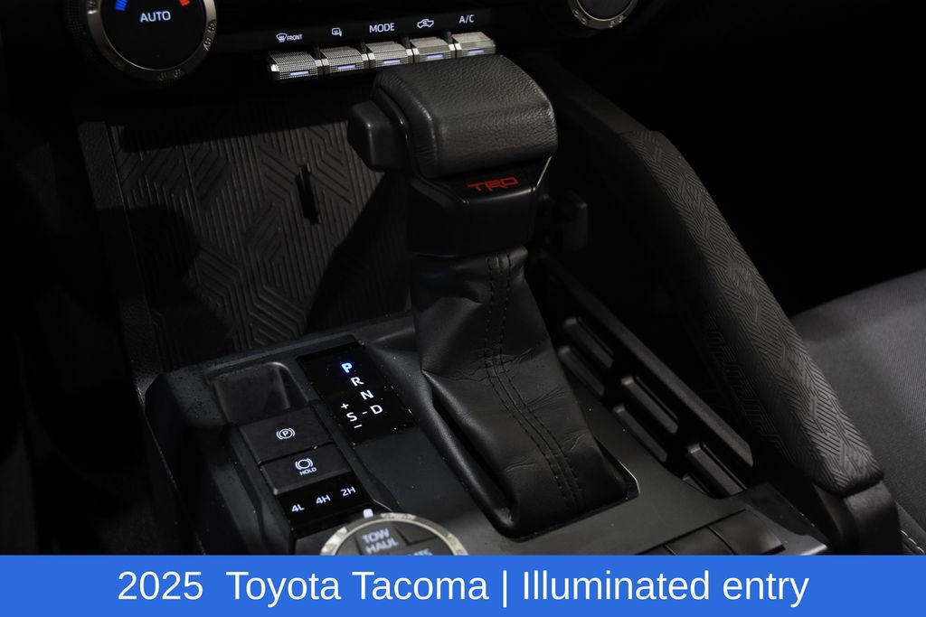 Used 2025 Toyota Tacoma TRD Off-Road image 25