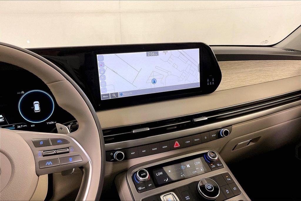 Used 2025 Hyundai Palisade Calligraphy image 9