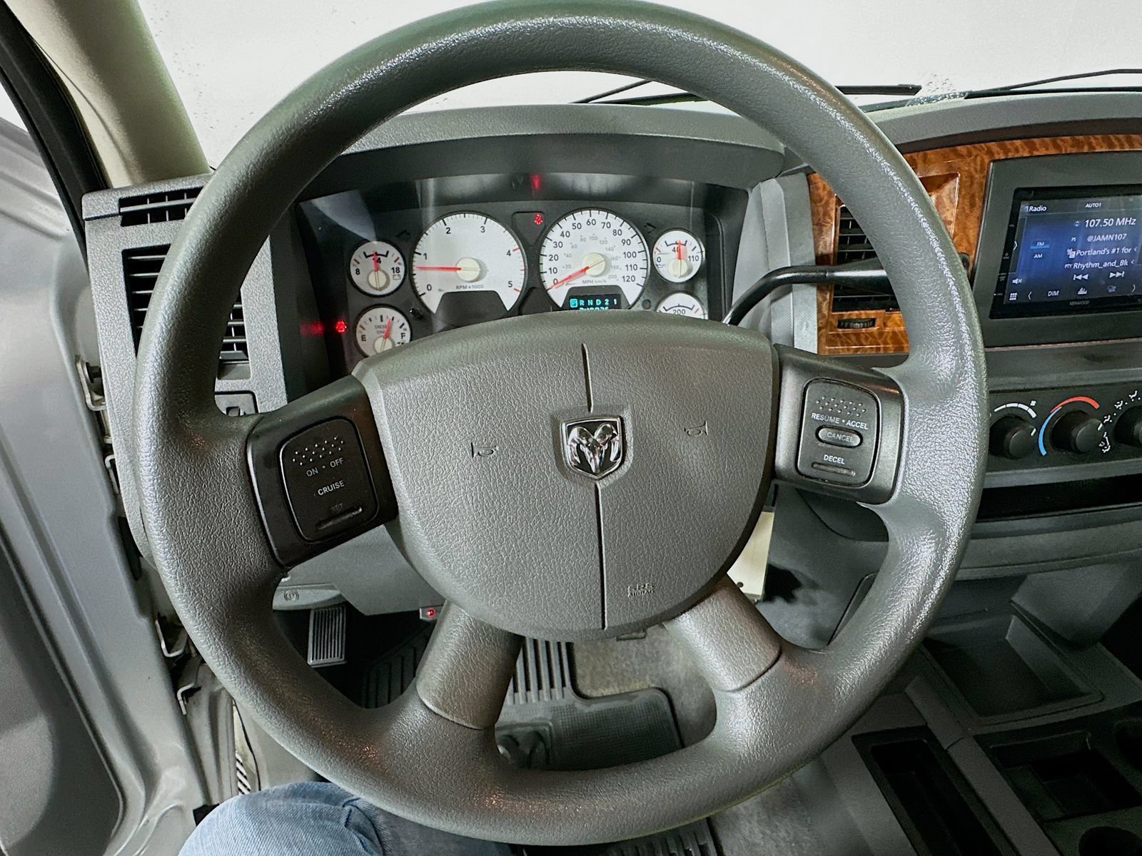 Used 2006 Dodge Ram 2500 Truck SLT AWD/4WD image 11