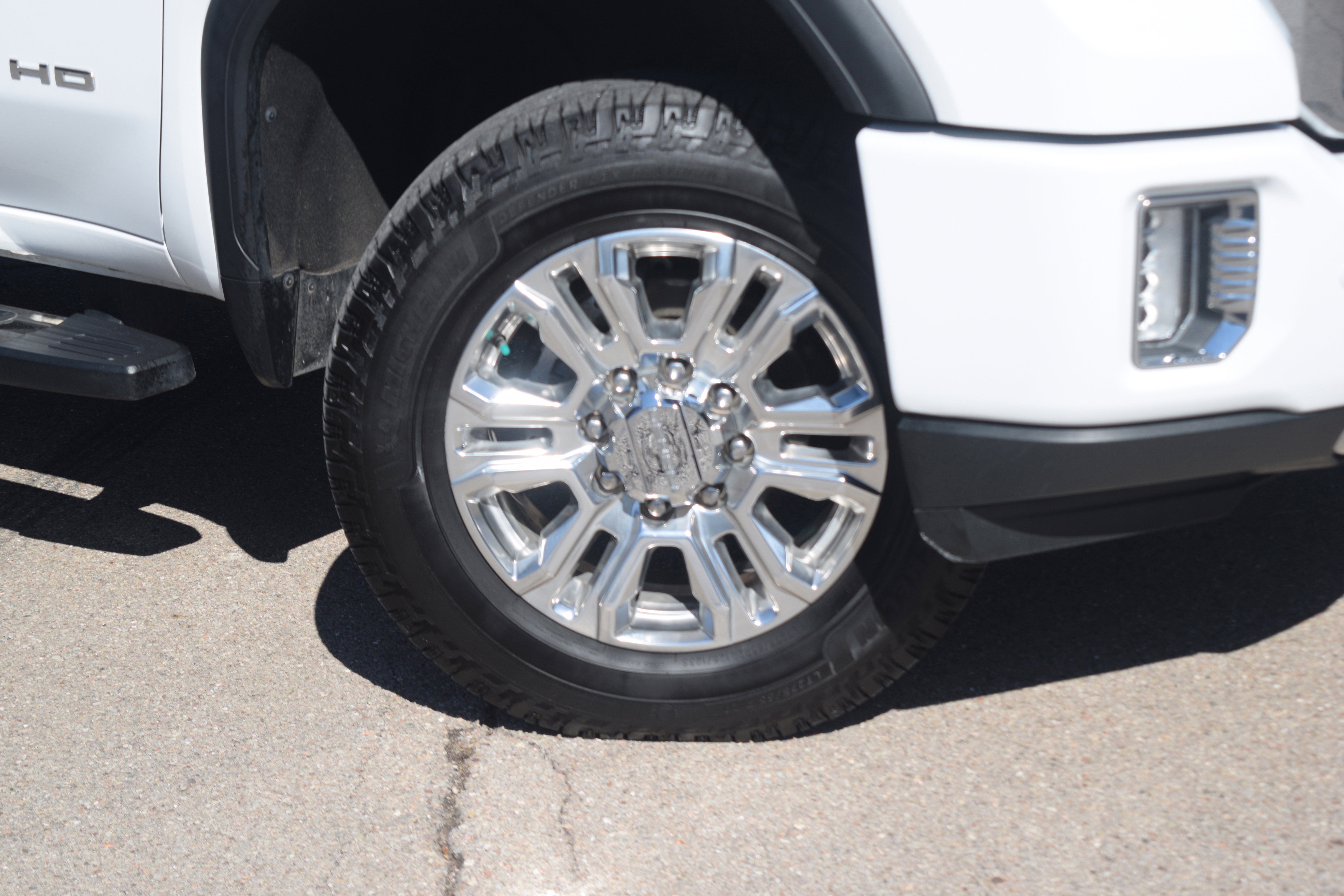 Used 2020 GMC Sierra 3500 Denali w/ Denali Ultimate Package image 31