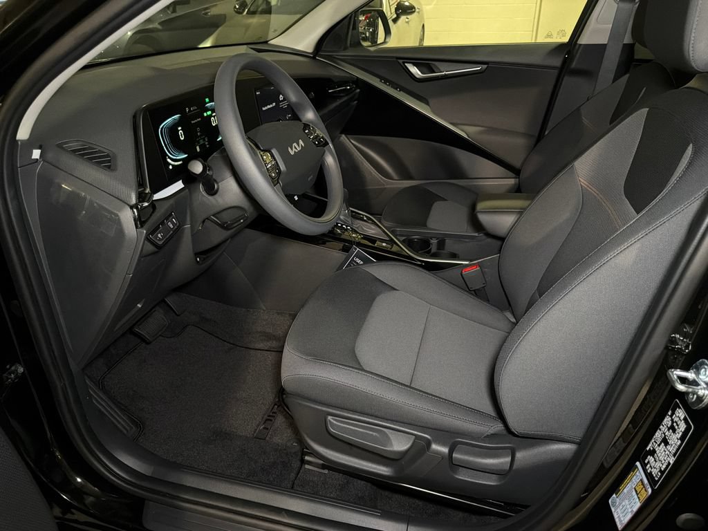 New 2026 Kia Niro LX FWD image 13