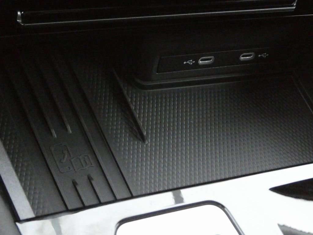 New 2026 Volkswagen Atlas SEL image 17