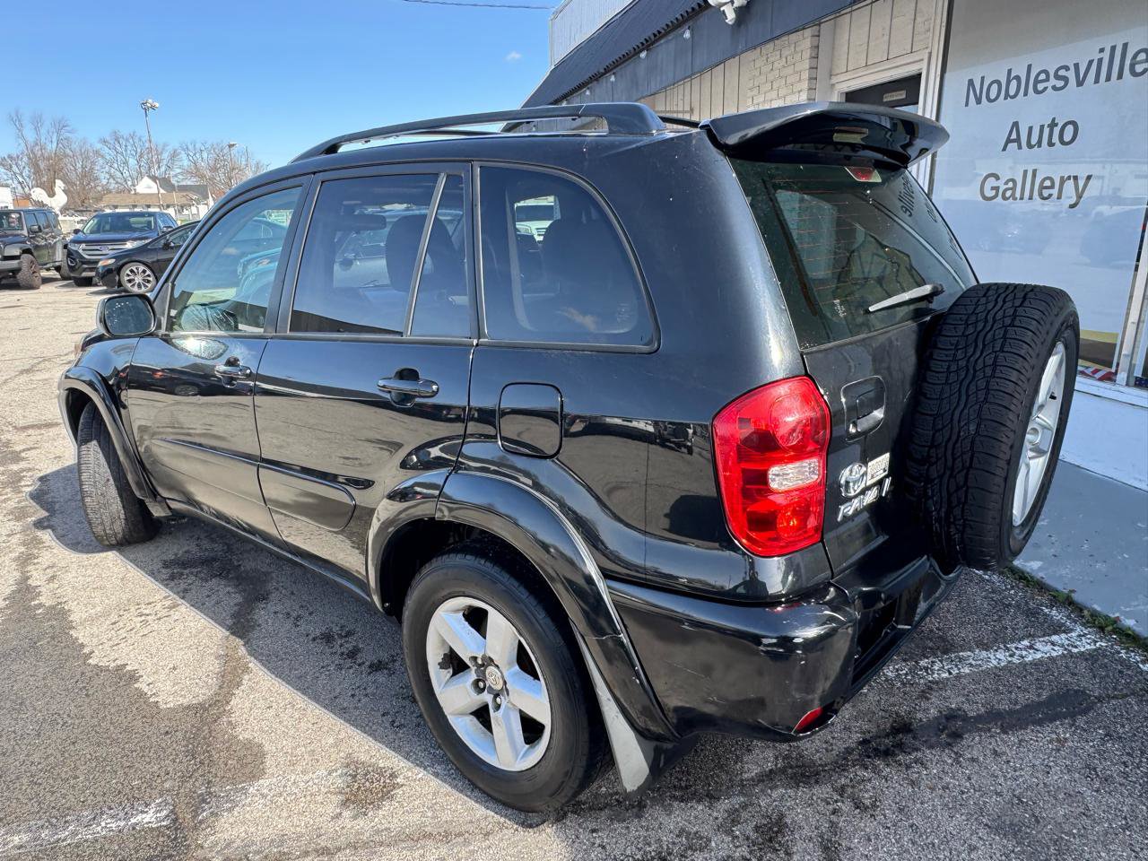 Used 2005 Toyota RAV4 4WD image 4