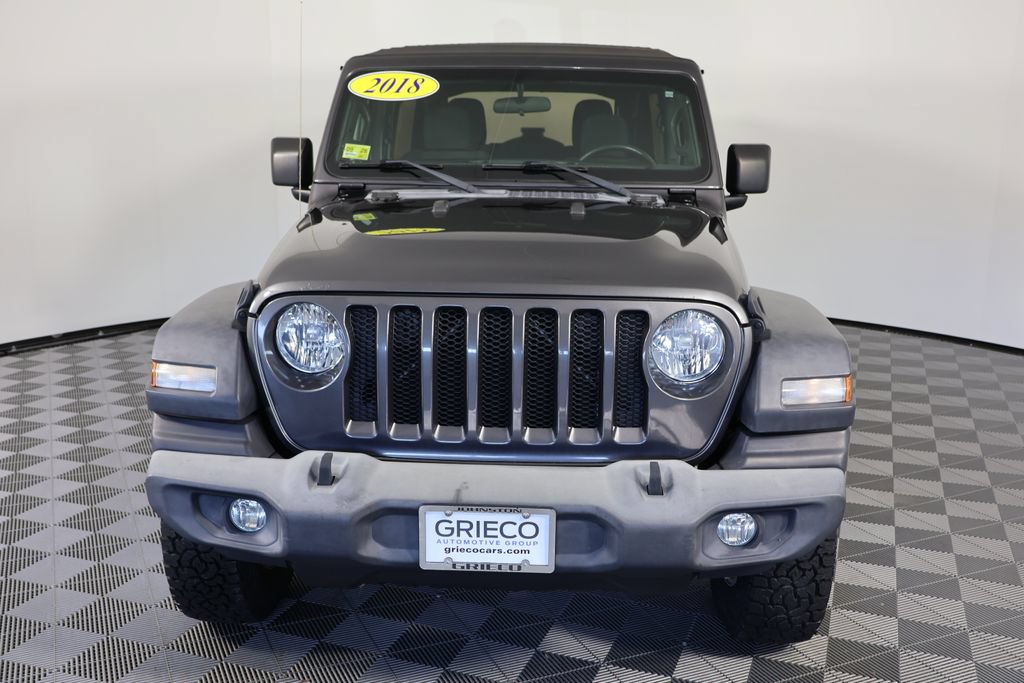 Used 2018 Jeep Wrangler Unlimited Sport S AWD/4WD image 3