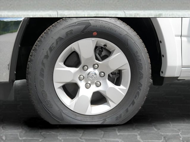 New 2025 RAM 1500 Big Horn image 5