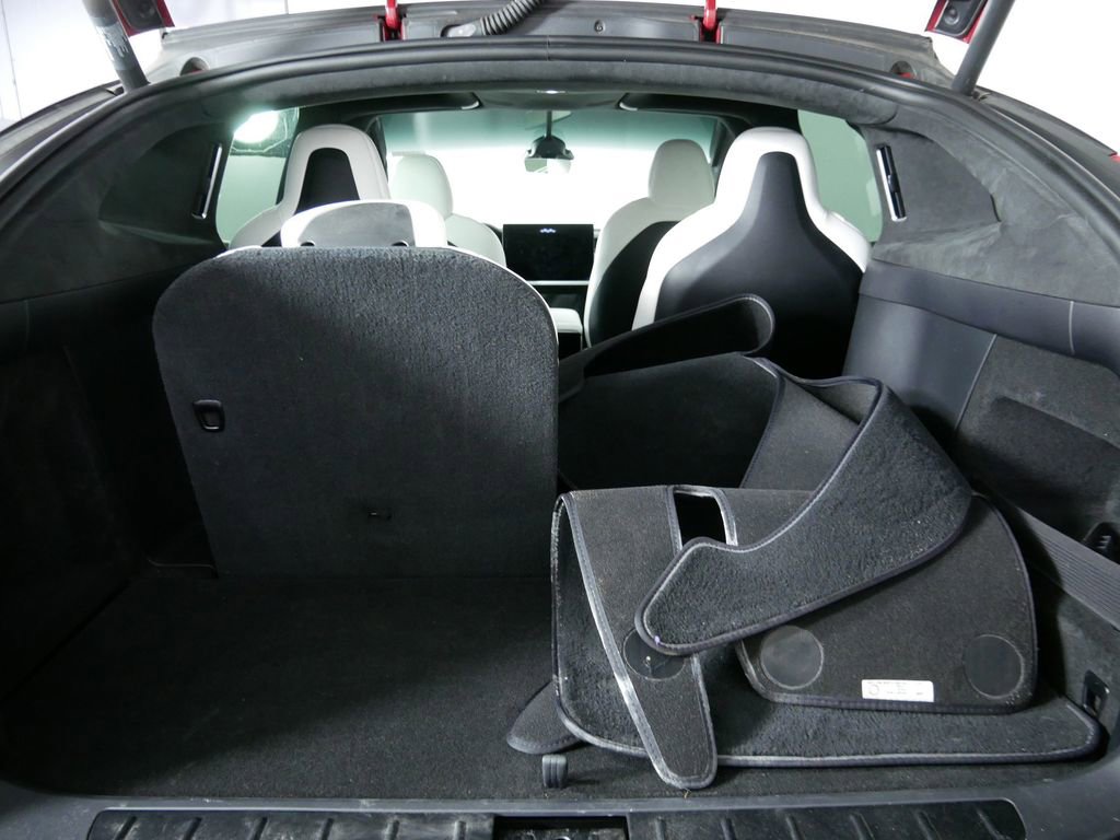Used 2023 Tesla Model X Plaid image 16