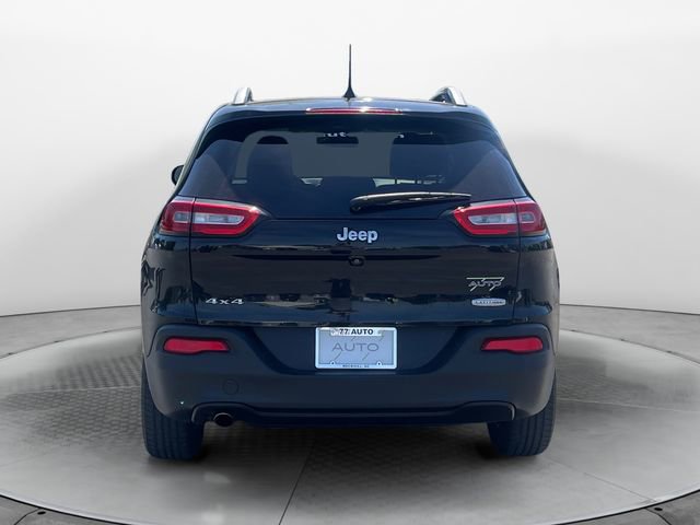 Used 2018 Jeep Cherokee Latitude Plus image 4