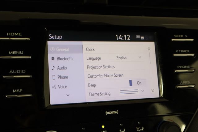 Used 2020 Toyota Camry LE image 30