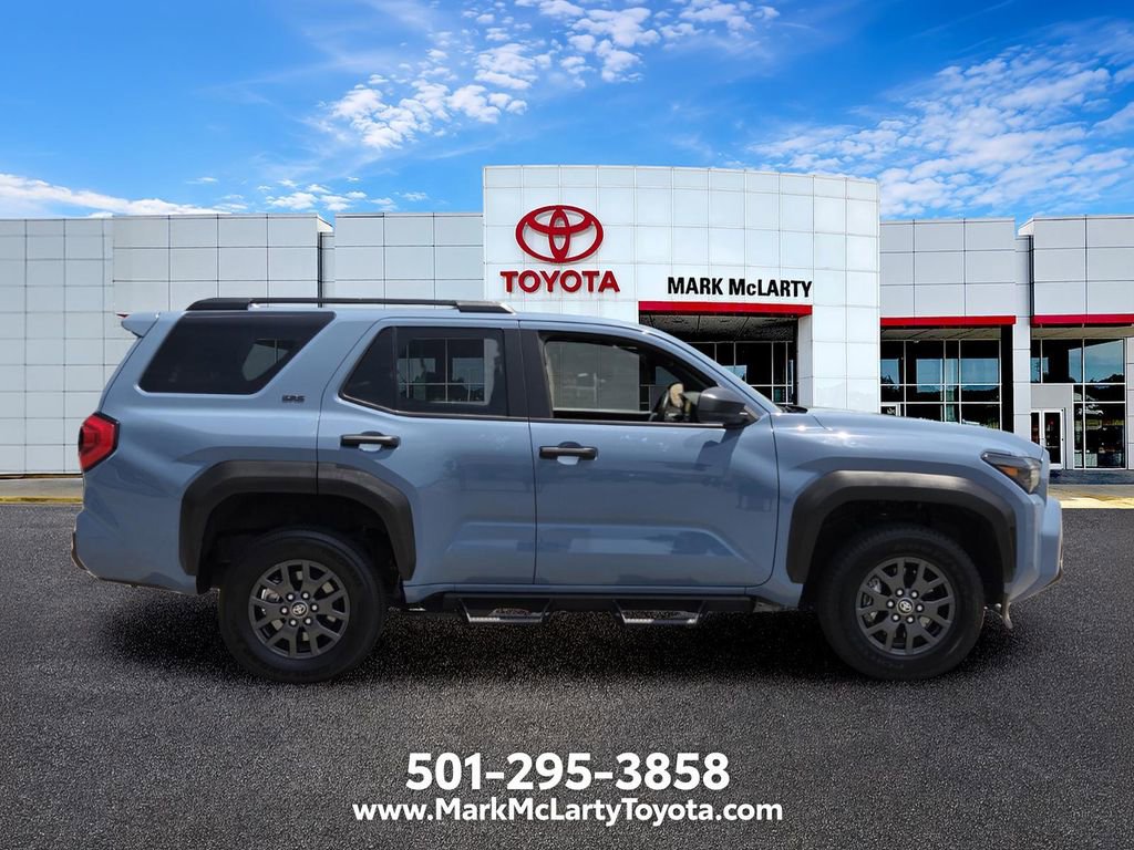 Used 2025 Toyota 4Runner SR5 AWD/4WD image 6